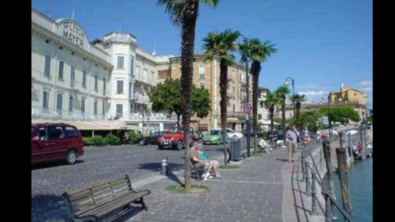 Casa Dell' Ulivo Appartement Desenzano del Garda Buitenkant foto